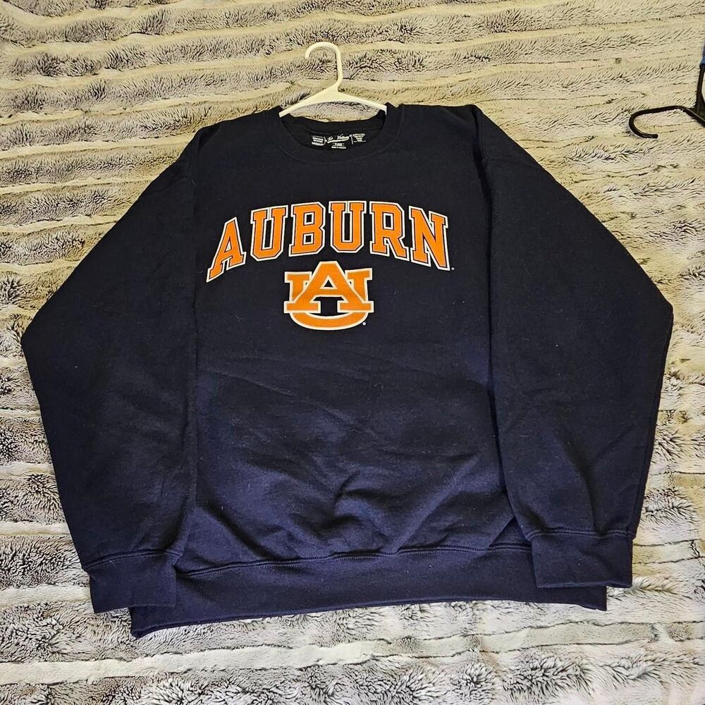 Unbranded Men's Navy and Blue Sweatshirt